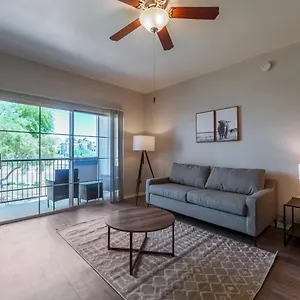 Apartment Chic 2br At Lookout Mountain By Gia, Phoenix
